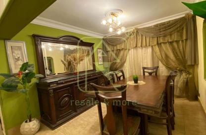 Apartment - 2 Bedrooms - 1 Bathroom for rent in 1st District - Sheikh Zayed City - Giza
