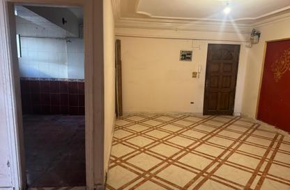 Apartment - 3 Bedrooms - 1 Bathroom for sale in Makram Ebeid St. - 6th Zone - Nasr City - Cairo