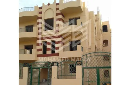 Villa for sale in Al Nabatat St. - West Somid - 6 October City - Giza