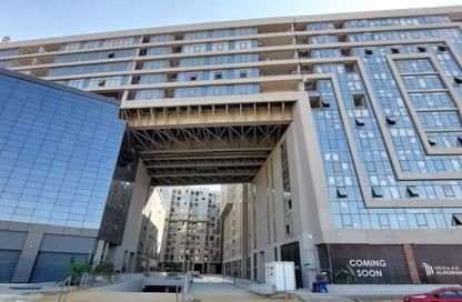 Apartment - 2 Bedrooms - 2 Bathrooms for sale in Crystal Plaza - Zahraa El Maadi - Hay El Maadi - Cairo