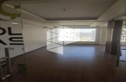 Office Space - Studio - 2 Bathrooms for rent in One Ninety Mall - South Teseen St. - The 5th Settlement - New Cairo City - Cairo