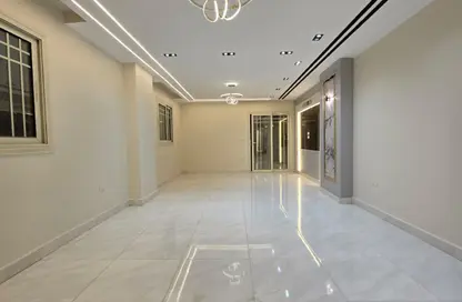 Apartment - 3 Bedrooms - 3 Bathrooms for sale in Gate 3 old - Khafre - Hadayek El Ahram - Giza