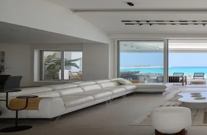 Chalet - 2 Bedrooms - 2 Bathrooms for sale in Cali Coast - Ras Al Hekma - North Coast