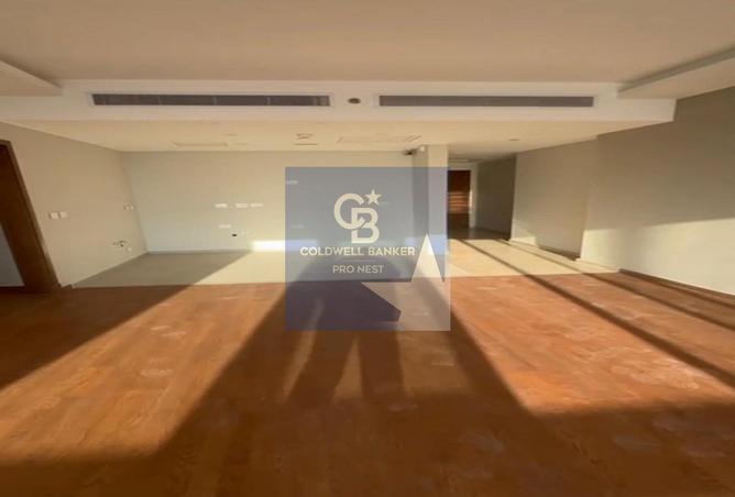 8052990 - Property Image 3