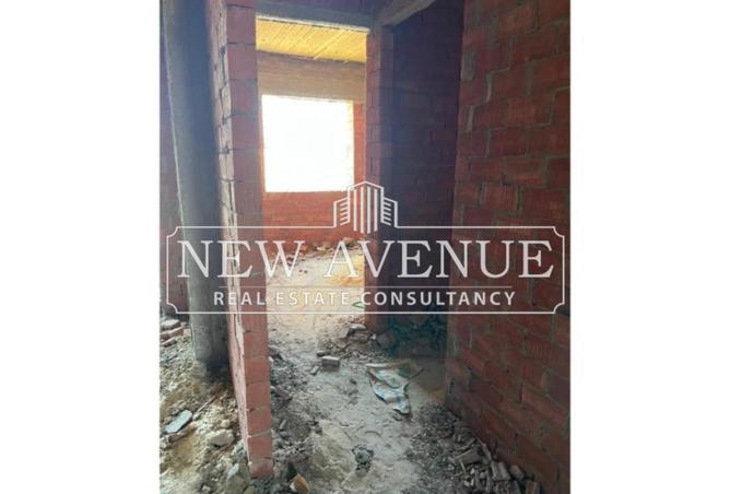 8187987 - Property Image 3