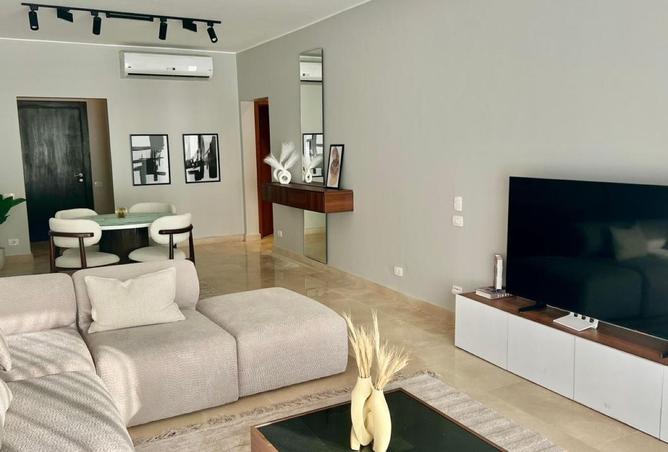 8251512 - Property Image 2