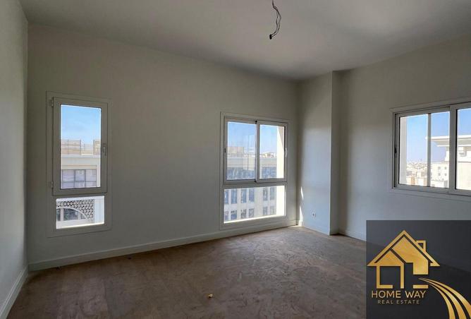 8008766 - Property Main Image
