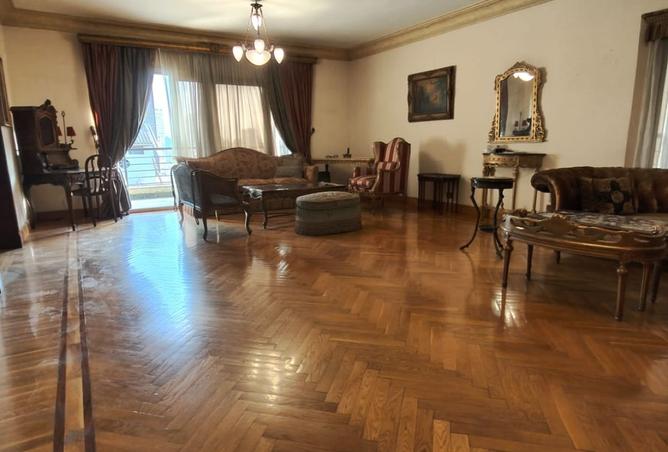 8172825 - Property Image 2