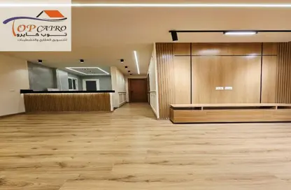 Apartment - 2 Bedrooms - 2 Bathrooms for sale in Madinaty - Cairo