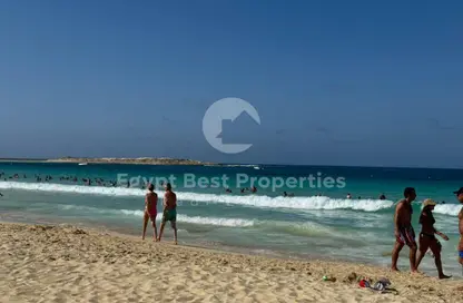 Chalet - 3 Bedrooms - 4 Bathrooms for sale in Almaza Bay - Qesm Marsa Matrouh - North Coast