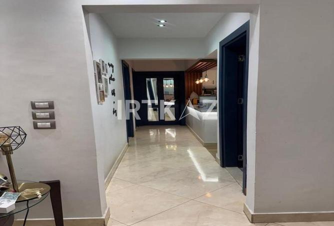 8258639 - Property Image 2