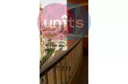 Apartment - 3 Bedrooms - 2 Bathrooms for sale in Al Mostathmir El Saghir - 10th District - Sheikh Zayed City - Giza