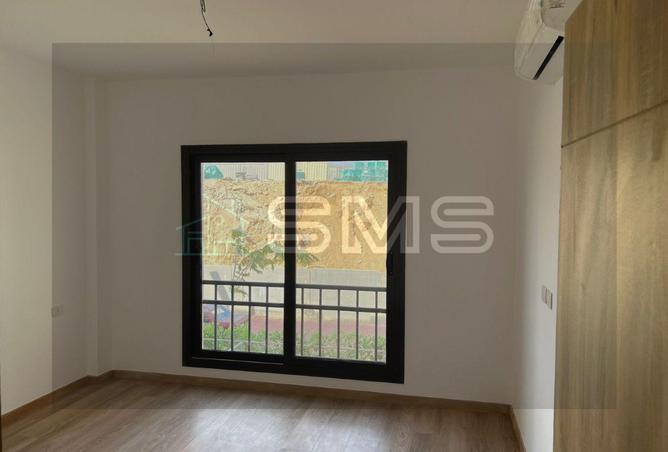 8165891 - Property Image 2