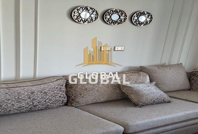 8014086 - Property Image 2