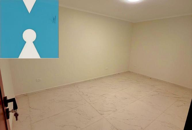 8550373 - Property Image 3