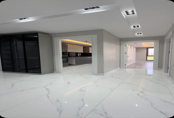 7992248 - Property Main Image