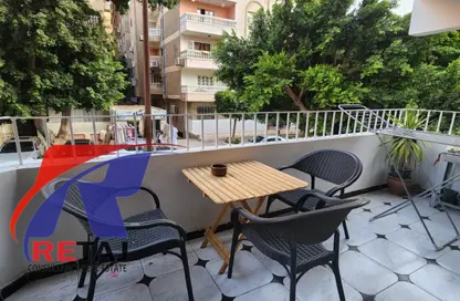 Apartment - 3 Bedrooms - 2 Bathrooms for sale in Mohamed Tawfik Wahba St. - 6th Zone - Nasr City - Cairo