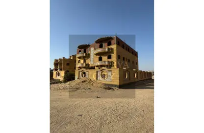 فيلا - 3 غرف نوم - 3 حمامات للبيع في مجاورة 73 - مدينة العاشر من رمضان - الشرقية