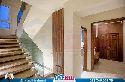 Apartment - 7 Bedrooms - 5 Bathrooms for sale in Muruj - Smouha - Hay Sharq - Alexandria