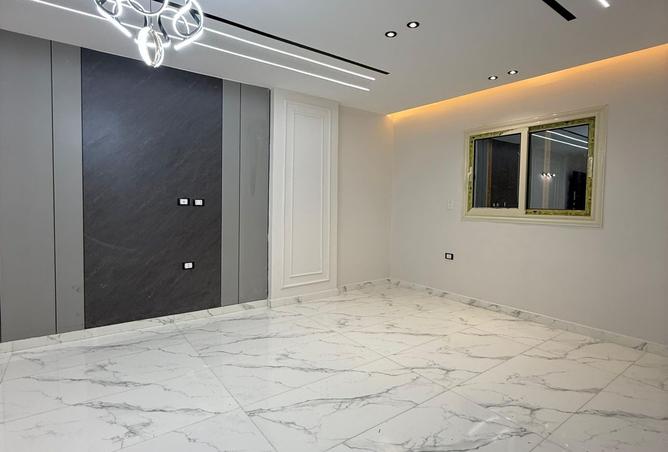 7923999 - Property Main Image