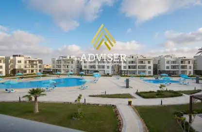Chalet - 3 Bedrooms - 1 Bathroom for sale in Sea View - Ras Al Hekma - North Coast