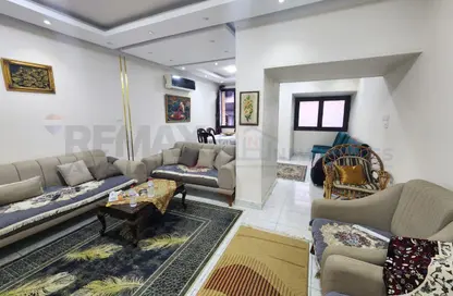 مساحات مكتبية - استوديو - 1 حمام للبيع في ستانلي - حي شرق - الاسكندرية