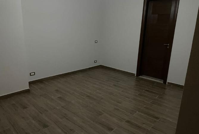 8218519 - صورة العقار 3