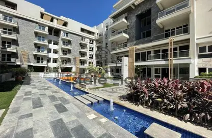 Apartment - 2 Bedrooms - 2 Bathrooms for sale in Mountain View iCity - 5th Settlement Compounds - The 5th Settlement - New Cairo City - Cairo
