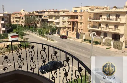 شقة - 3 غرف نوم - 2 حمامات للايجار في شارع الشويفات - الحي الاول - التجمع الخامس - مدينة القاهرة الجديدة - القاهرة