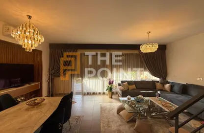 تاون هاوس - 3 غرف نوم - 3 حمامات للبيع في كمبوند البروج - كمبوندات الشروق - مدينة الشروق - القاهرة