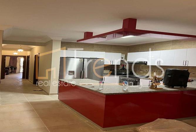 8250581 - Property Image 3