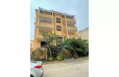 شقة - 3 غرف نوم - 2 حمامات للبيع في شارع 102 - غرب سوميد - مدينة 6 أكتوبر - الجيزة