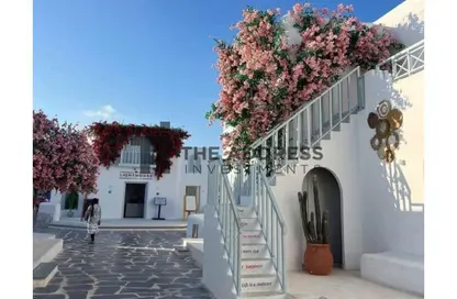 Chalet - 2 Bedrooms - 2 Bathrooms for sale in Plage - Sidi Abdel Rahman - North Coast