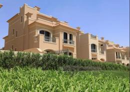 Villa - 5 bedrooms - 4 bathrooms for للبيع in Al Patio 5 East - El Patio - El Shorouk Compounds - Shorouk City - Cairo