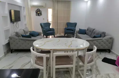 Apartment - 2 Bedrooms - 1 Bathroom for rent in El Rehab Extension - Al Rehab - New Cairo City - Cairo