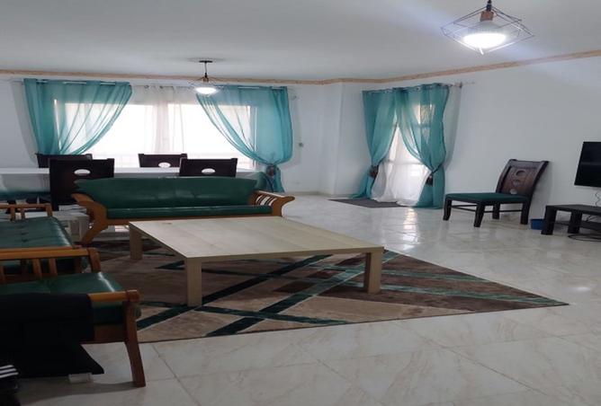 8055760 - Property Image 3
