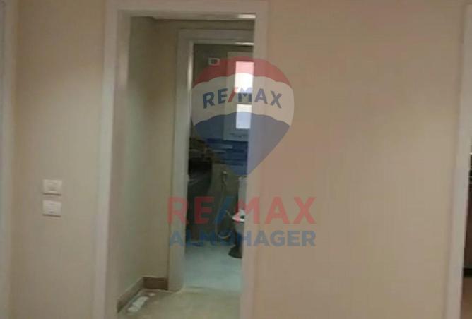 8086560 - Property Image 2