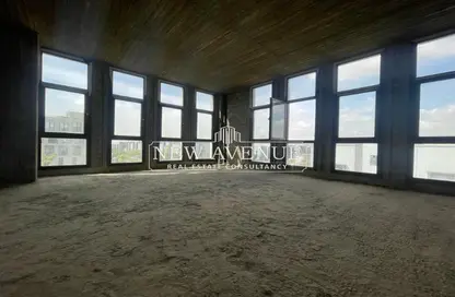Whole Building - Studio - 1 Bathroom for sale in District 5 - 5th Settlement Compounds - The 5th Settlement - New Cairo City - Cairo