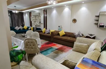 شقة - 3 غرف نوم - 3 حمامات للايجار في وان قطامية - كمبوندات القطامية - القطامية - مدينة القاهرة الجديدة - القاهرة