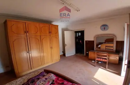 Apartment - 2 Bedrooms - 2 Bathrooms for sale in Maadi - Hay El Maadi - Cairo