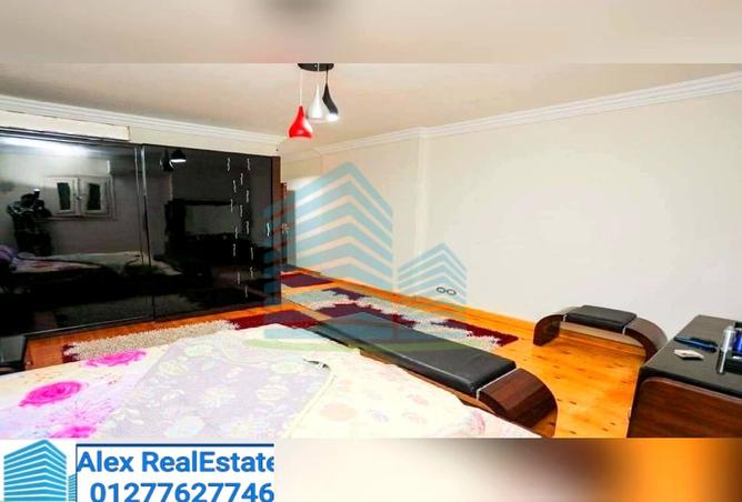 7989436 - Property Image 2