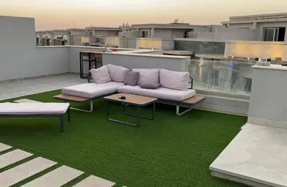 (بنتهاوس  (روف - 2 غرف نوم - 4 حمامات للايجار في جاليريا  مون فالى - المستثمرين الجنوبية - مدينة القاهرة الجديدة - القاهرة