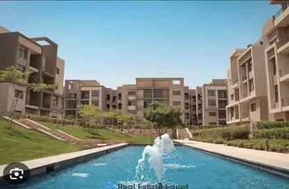 Apartment - 2 Bedrooms - 2 Bathrooms for sale in Moon Residences - Fifth Square - The 5th Settlement - New Cairo City - Cairo