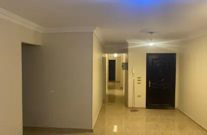 Apartment - 3 Bedrooms - 3 Bathrooms for rent in Fatma Al Sharbatly Mosque - District 3 - The 5th Settlement - New Cairo City - Cairo