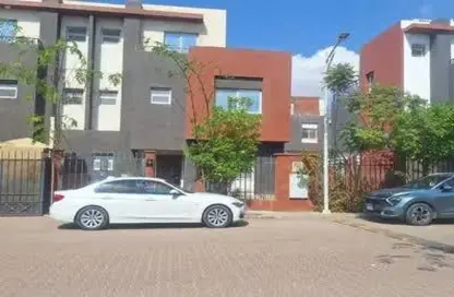 Villa - 5 Bedrooms - 3 Bathrooms for rent in Continental Residence - Sheikh Zayed Compounds - Sheikh Zayed City - Giza