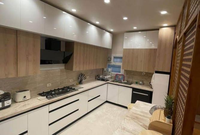8036332 - Property Image 2