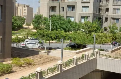 شقة - 2 غرف نوم - 2 حمامات للبيع في فيلدج جيت - المستثمرين الجنوبية - مدينة القاهرة الجديدة - القاهرة