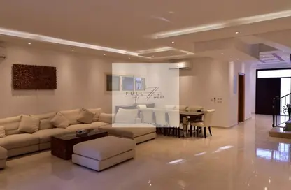 تاون هاوس - 3 غرف نوم - 3 حمامات للايجار في الجريا - كمبوندات الشيخ زايد - الشيخ زايد - الجيزة