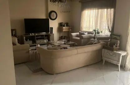 Villa - 7+ Bedrooms - 7+ Bathrooms for sale in El Yasmeen - New Cairo City - Cairo