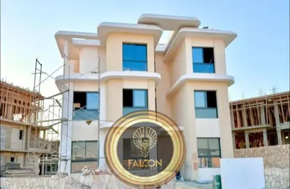 Chalet - 2 Bedrooms - 2 Bathrooms for sale in Koun - Ras Al Hekma - North Coast